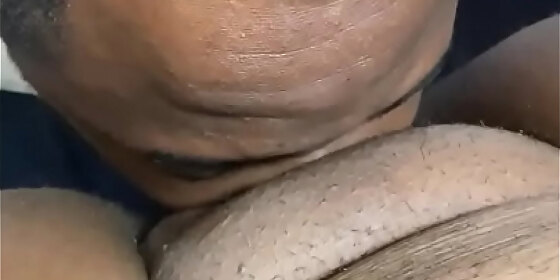 eating some bbw pussy