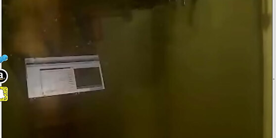 colombian playing in her pussy