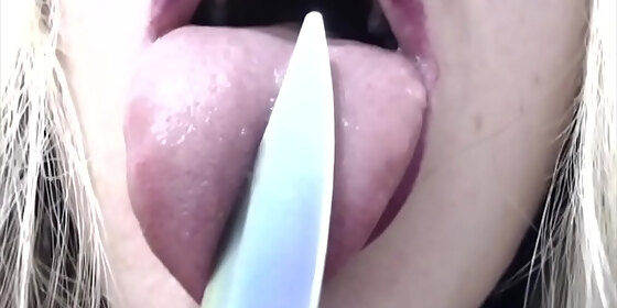 webcam play show