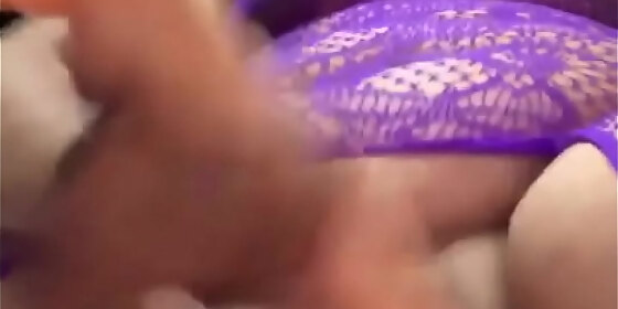 fat pushy dildo squirter nallelyputa