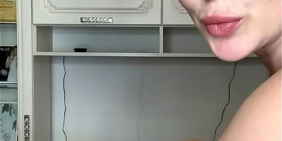 a sexy girl came to sugarnadya for pubic and anus waxing