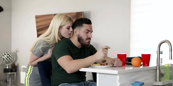 peter green thinks that his new stepsis nikki sweet is obviously throwing herself at him so he made sure to get her wet pussy drilled by his fat cock