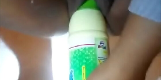 thai girl bigbottle insertion