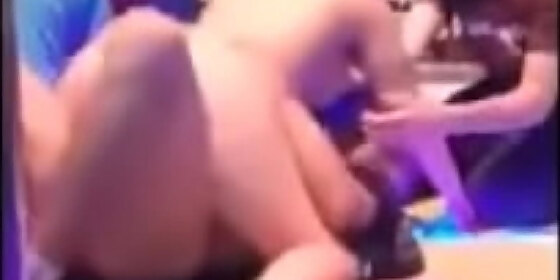 blonde giving on stage