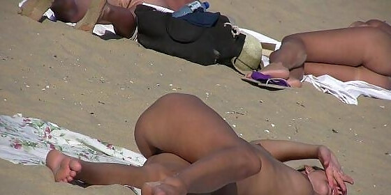 amateur horny couples naked at nudist beach voyeur video hd