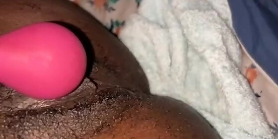 femalerapartist gets horny instead making music in the studio