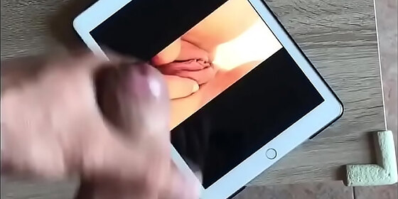 calientes250 sends me a video of how they fuck her and i pay her a good tribute