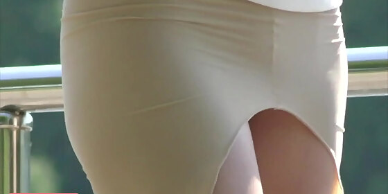 jeny smith showing her pussy to a strangers in public park