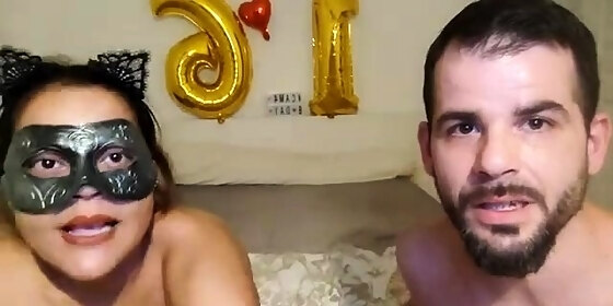 amateur girlfriend blowjob and awesome cumshot in her mouth