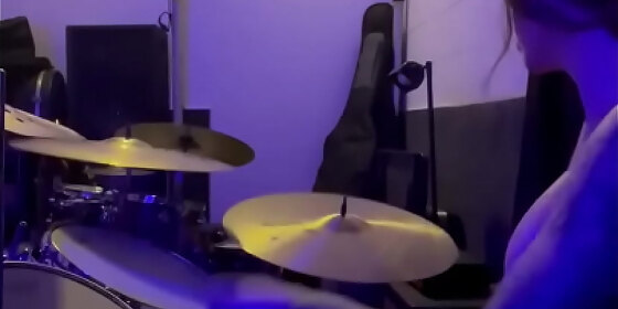felicity feline drumming boobies bouncing spectacular