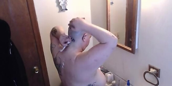 Fat Amateur Voyeur - Bbw Fresh Head Shave And Shower Voyeur HD SEX Porn Video 10:22