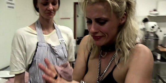 dirtysarah sausage massacre