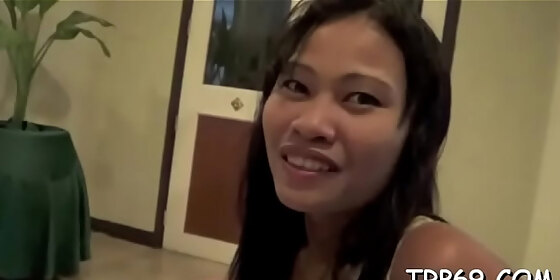 glorious barely legal diva riding donga in front of camera