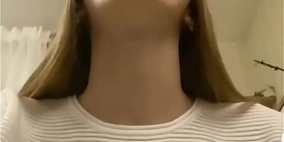 hot girl sucking cock