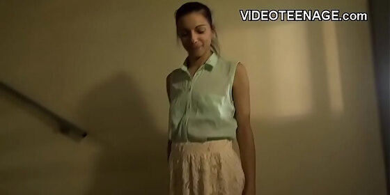 skinny teen shows her anus during first casting