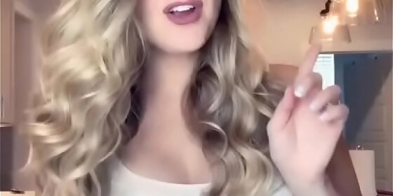 boobies bounce