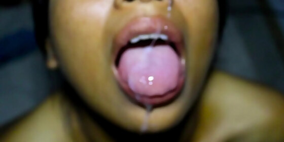 sucking and cumshot in slow motion