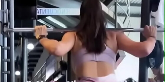 sofia yunes s shorts