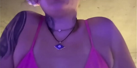 i was very wet at the gym my pussy was dripping