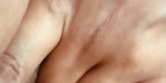 throbbing pussy play in car