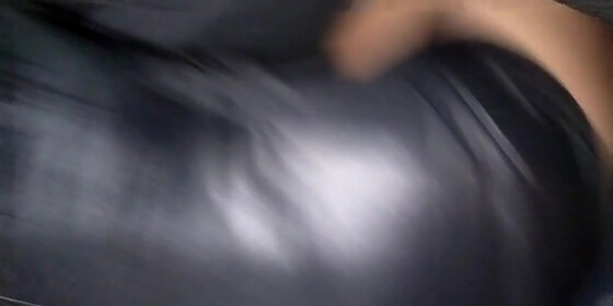 colombiana paisa de medellin gritona amateur casero latina la llevo a motel y la follo de perrito