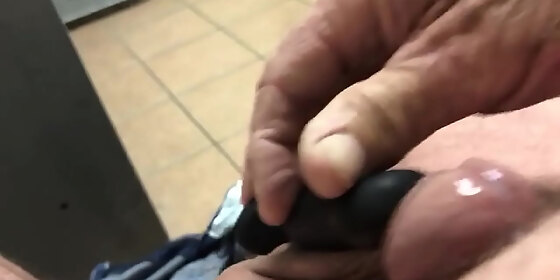 vibrator ejaculation