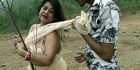 indian hot adult model outdoor tent sex with teen boy