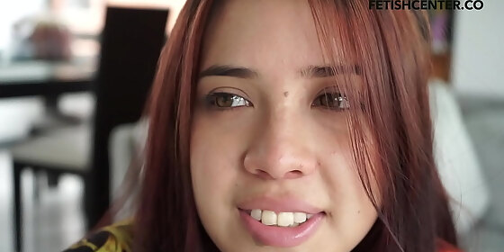 colombian webcam model tells us about her sexual fantasy and then masturbates intensely