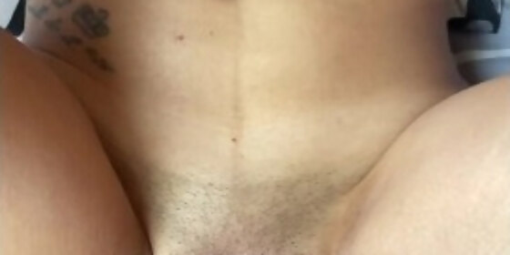 cojo rpido la vagina pequea y tierna de mi novia en la habitacin de sus padres