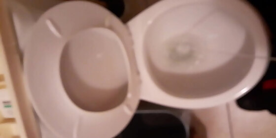 peeing