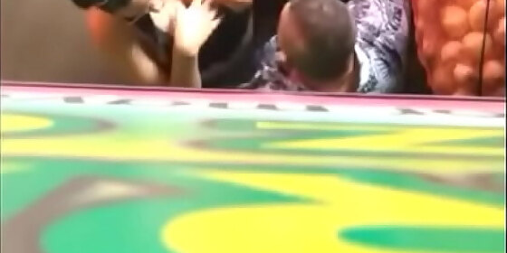 this man was spotted being a for these women in cear notice what they do with this poor guy this can t stay like this