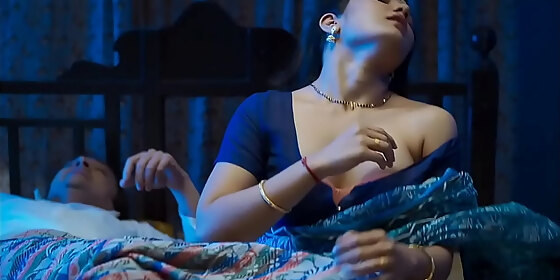 p1 mastram webseries pushpa bahu in bed getting fucked and sucked wearing blue blouse model ambika