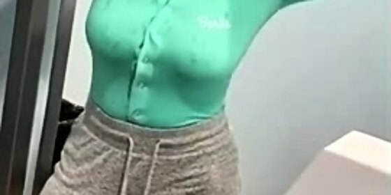 amateur blonde girlfriend homemade blowjob and handjob