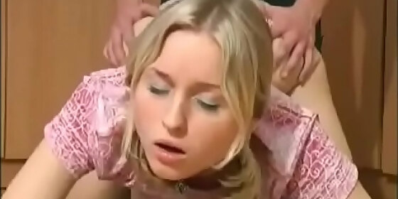 blonde have orgazm