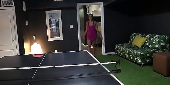 liza rowe auditions for bang and receives a ball sac on her face