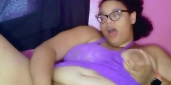 young thick ebony squirting while home alone