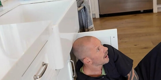 reality kings horny elsie goes to the kitchen to seduce