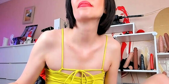 hottest brunette solo webcam masturbation 2