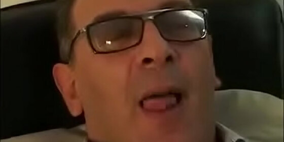 roberto malone hot secretary