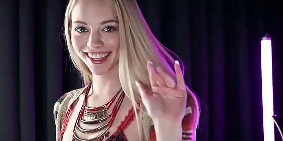 sexy blonde teenie gets her tight snatch pounded lily larimar