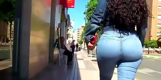 candid booty 5
