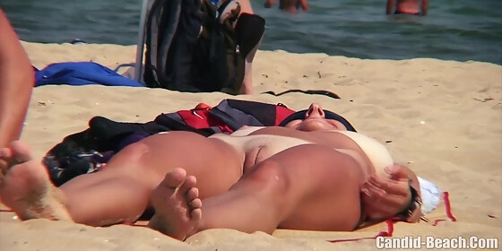 Candid Sex On Beach - Candid Beach Spy Video Beach Voyeur Hd HD SEX Porn Video 19:23