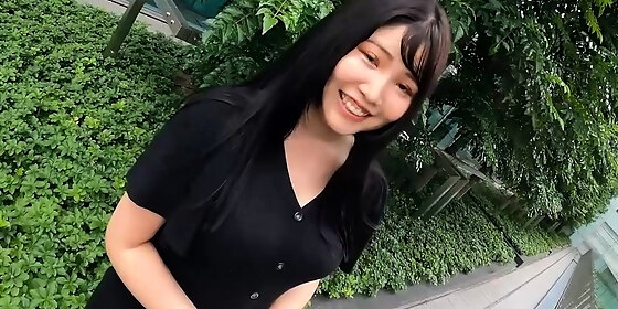 today we have an amateur model aina nanjyo she is a