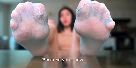 goddess juliet sweaty perfect feet in shear socks
