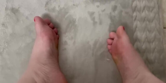 pretty pink toes sexy feet