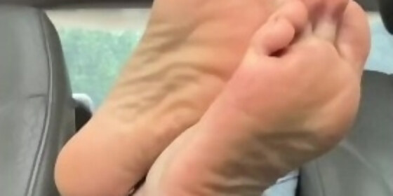 foot humiliation