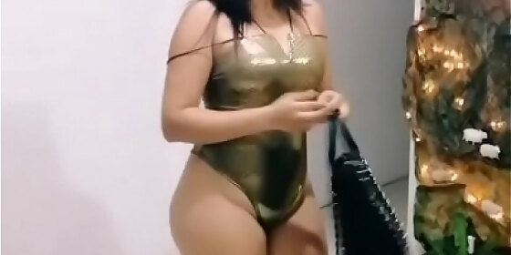 tik girl