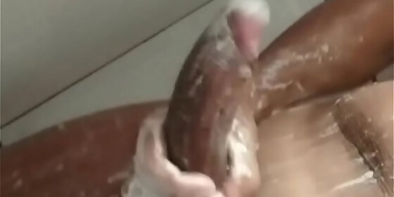 me baiano in the bath tasty to relieve the horny