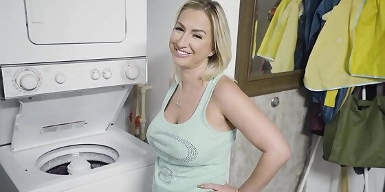 chubby milf stepmom taboo fucked on the washing machine