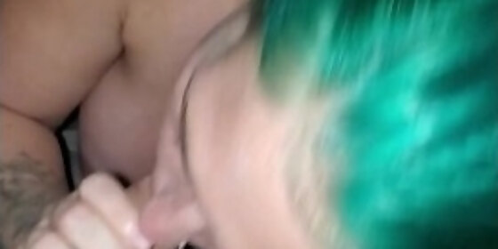 tinder slut get thumb stuffed in her ass